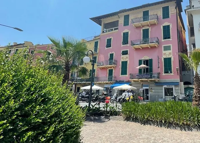 Hotel Serena